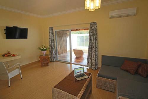 Hostal Sunset Lounge