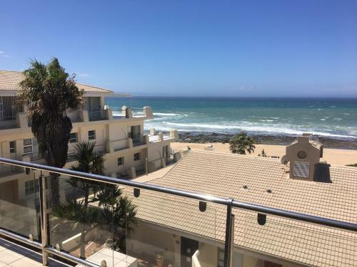 Seashells Luxury Apartments And B&B