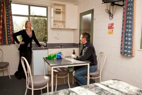 Cromwell Top 10 Holiday Park