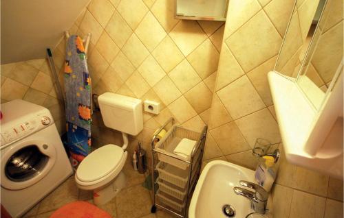 Holiday Home Mali Vareski III