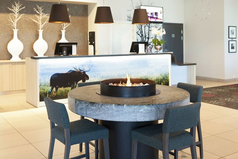 Rica Elgstua Hotel