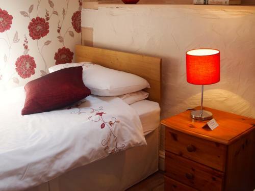 Cwmcrwth Farm Holiday Cottages