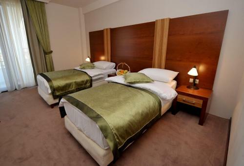 Ethno Village Stanisici & Hotel Pirg