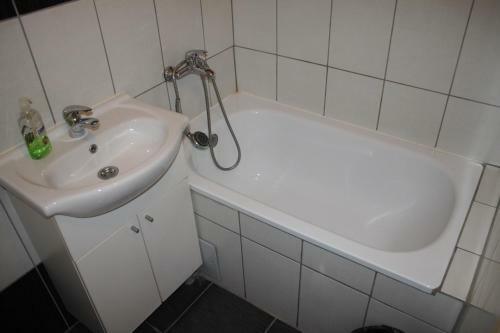Apartamentos Pansion Nargalic