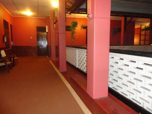 Shalimar Hotel