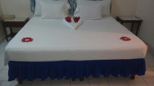 Hostal Palm Bay Guest House & Restaurant