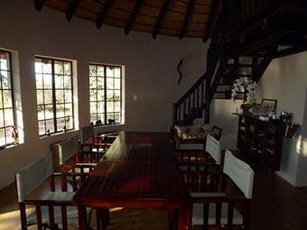 Mvuradona Safari Lodge