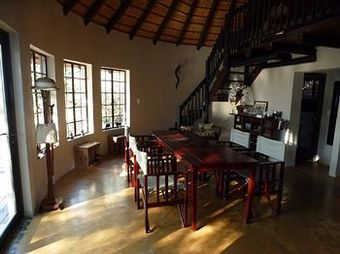 Mvuradona Safari Lodge