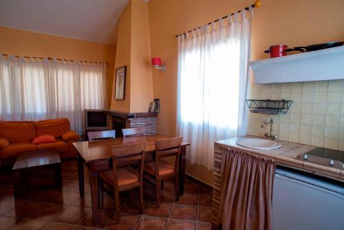 Agroturismo La Alde�lla