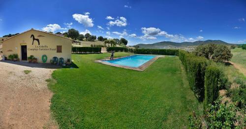 Agroturismo La Alde�lla