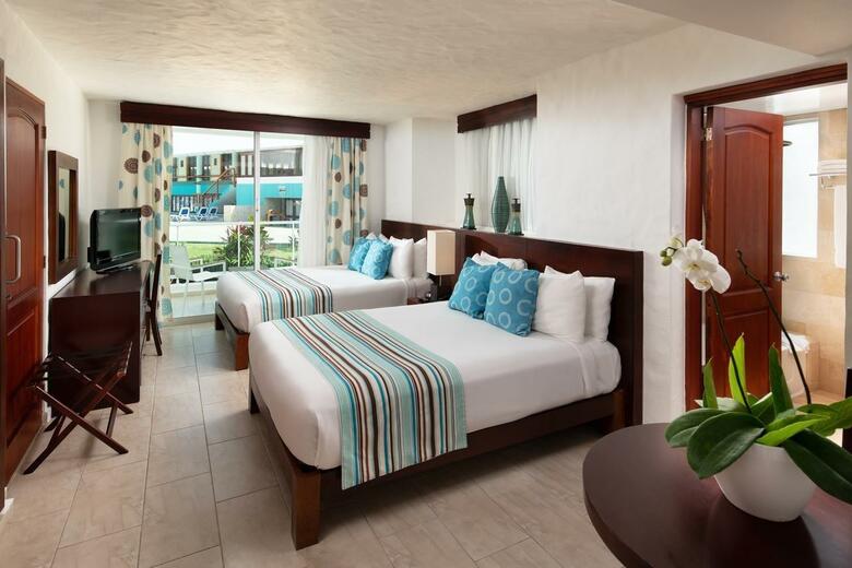 Hotel Grand Paradise Playa Dorada All Inclusive