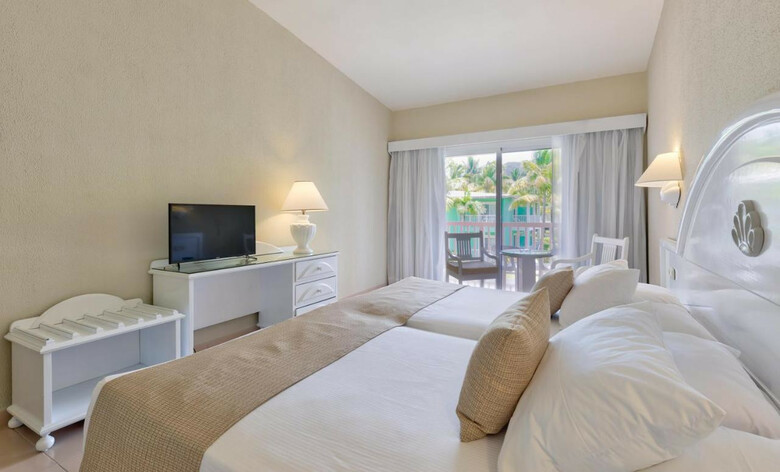 Hotel Playabachata Spa Resort