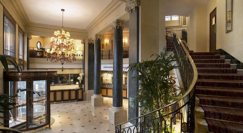 Hotel Du Louvre