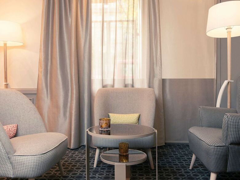 Hotel Mercure Raspail Montparnasse