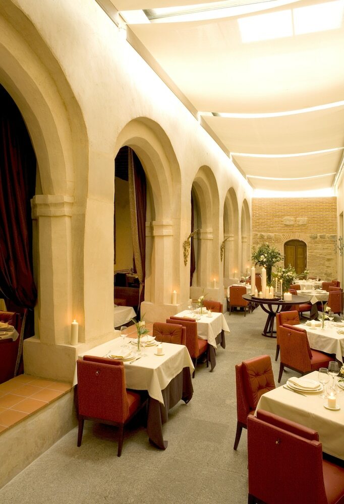 Hotel San Antonio El Real