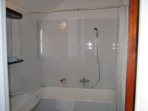 Hostal Pensiunea Helvetia