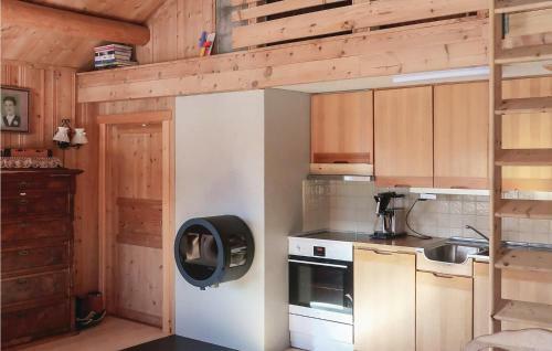 Holiday Home Heidal Bakketun