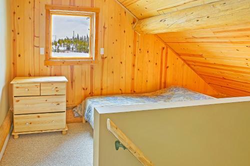 Hotel Lac Le Jeune Wilderness Resort