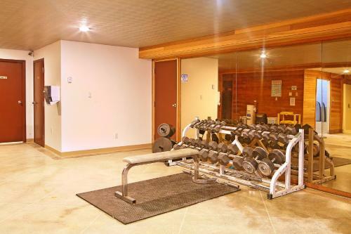 Hotel Lac Le Jeune Wilderness Resort