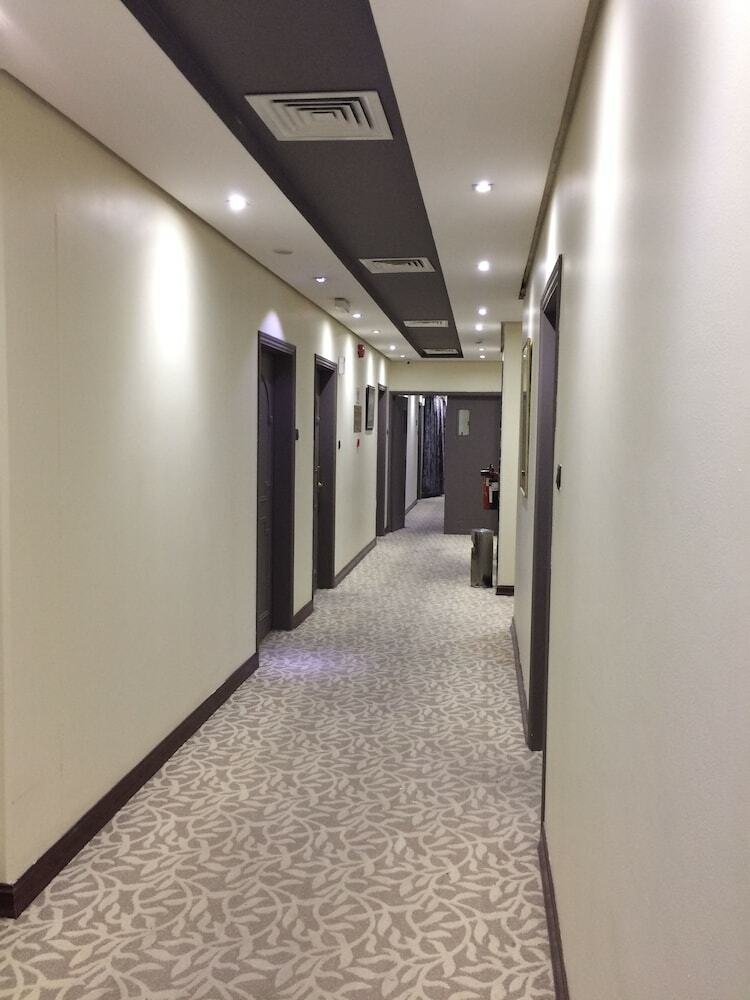 Imperial Suites Hotel