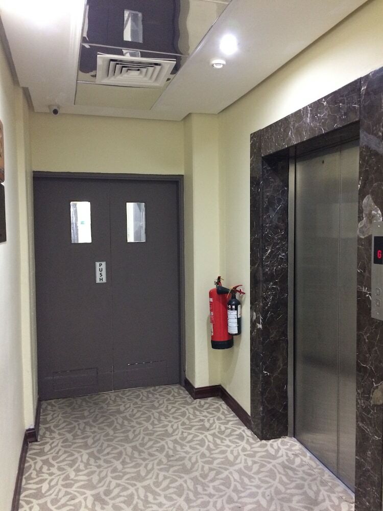 Imperial Suites Hotel