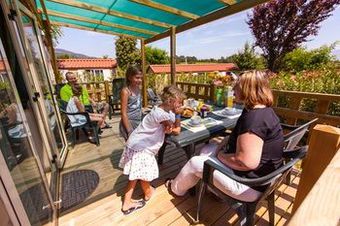 Hostal Camping Village Fabulous