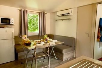 Hostal Camping Village Fabulous