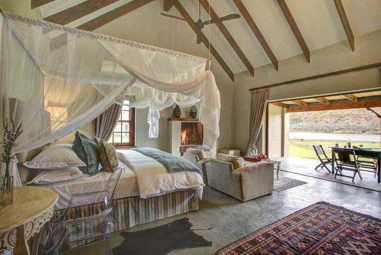 Madi-madi Karoo Safari Lodge