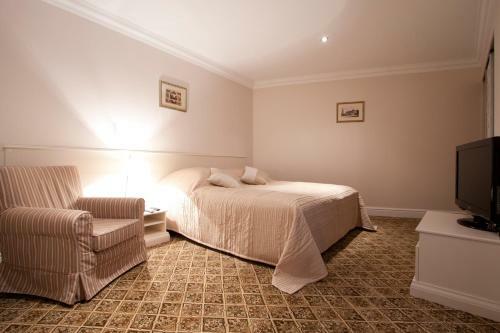 Real House Apartments