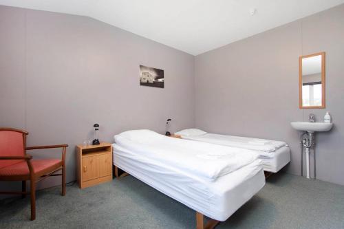 Hostal Guesthouse Snjofell