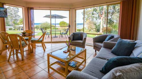 Quarantine Bay Beach Cottages