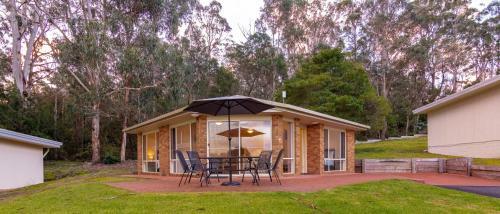 Quarantine Bay Beach Cottages