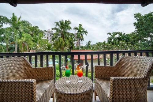 Hotel Cebu White Sands Resort And Spa
