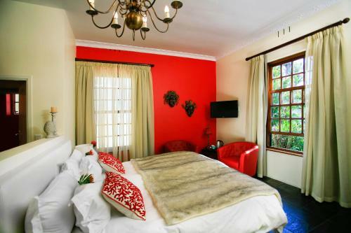 Hostal 4-heaven Guest House