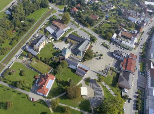 Hotel Z�mek Velk� Byst?ice