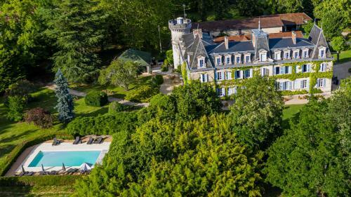 Hotel Chateau De Lalande