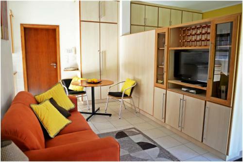 Chala-kigi Apartments