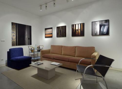 Art Gallery Apartment