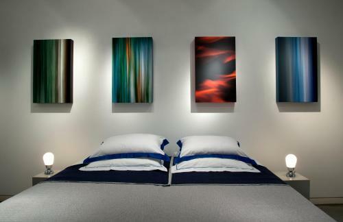 Art Gallery Apartment