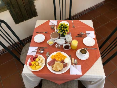 Hotel Pinar Del Lago