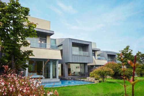 Hotel Hilton Namhae Golf & Spa Resort