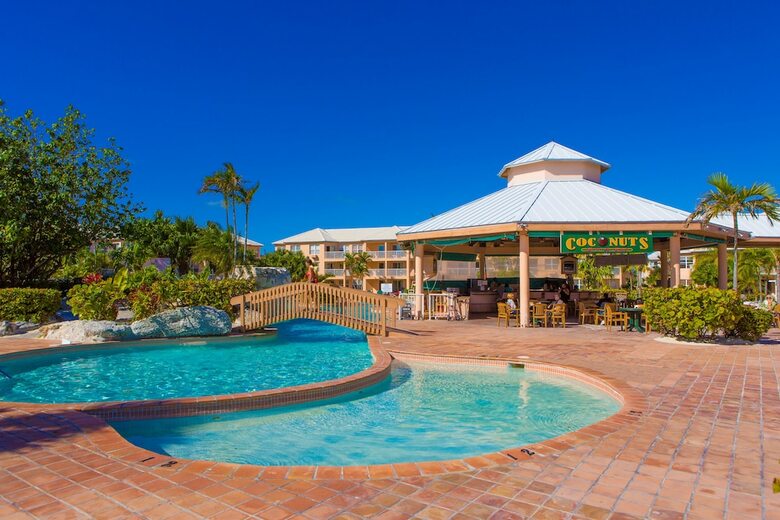 Hotel Island Seas Resort
