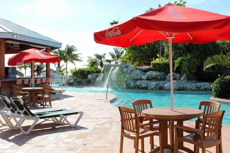 Hotel Island Seas Resort