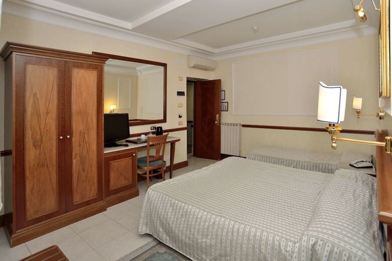Hotel Hiberia