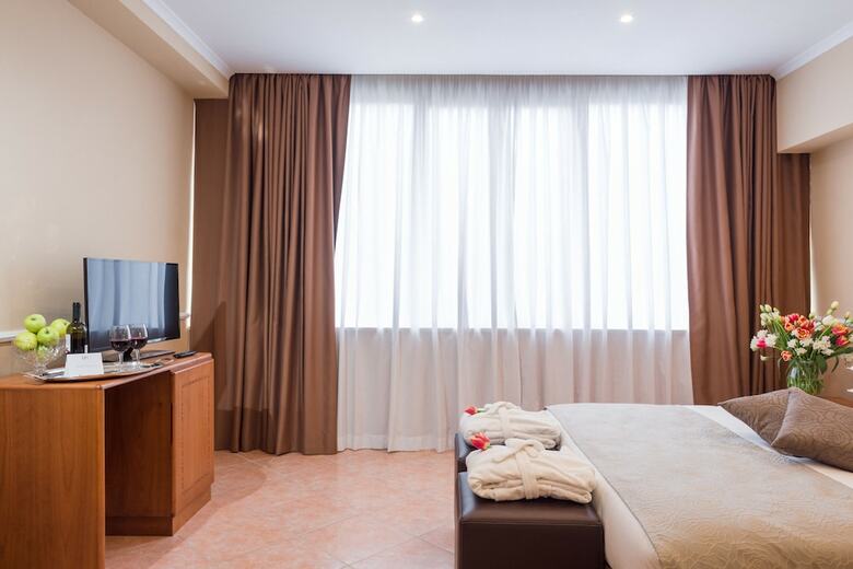 Hotel Lux