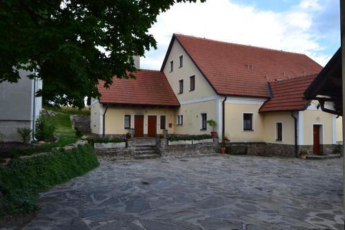 Hostal Ubytov�n� Na H�jence