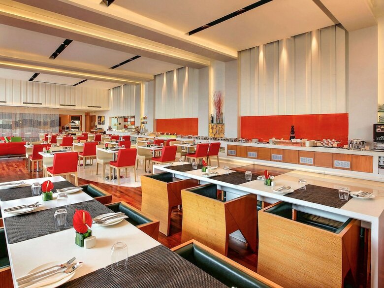 Hotel Ibis New Delhi Aerocity