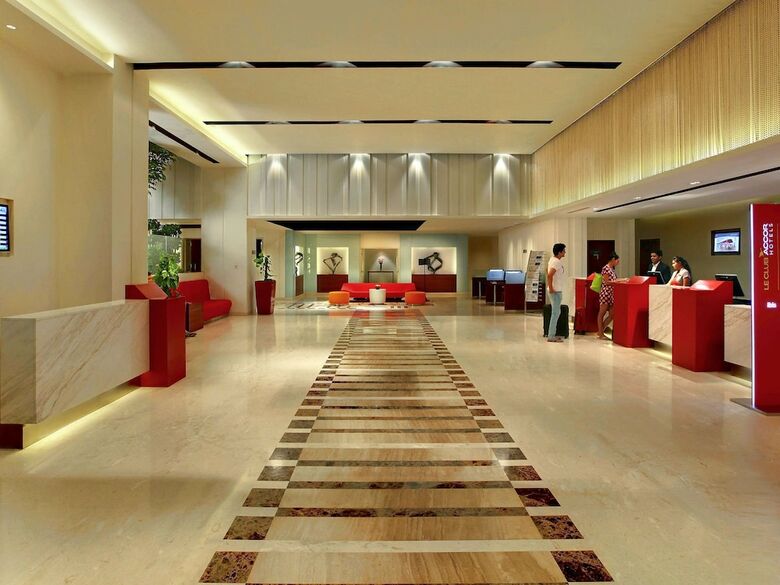 Hotel Ibis New Delhi Aerocity