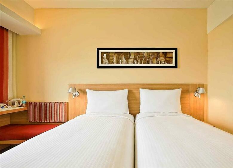 Hotel Ibis New Delhi Aerocity
