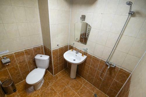Adamo Hotel